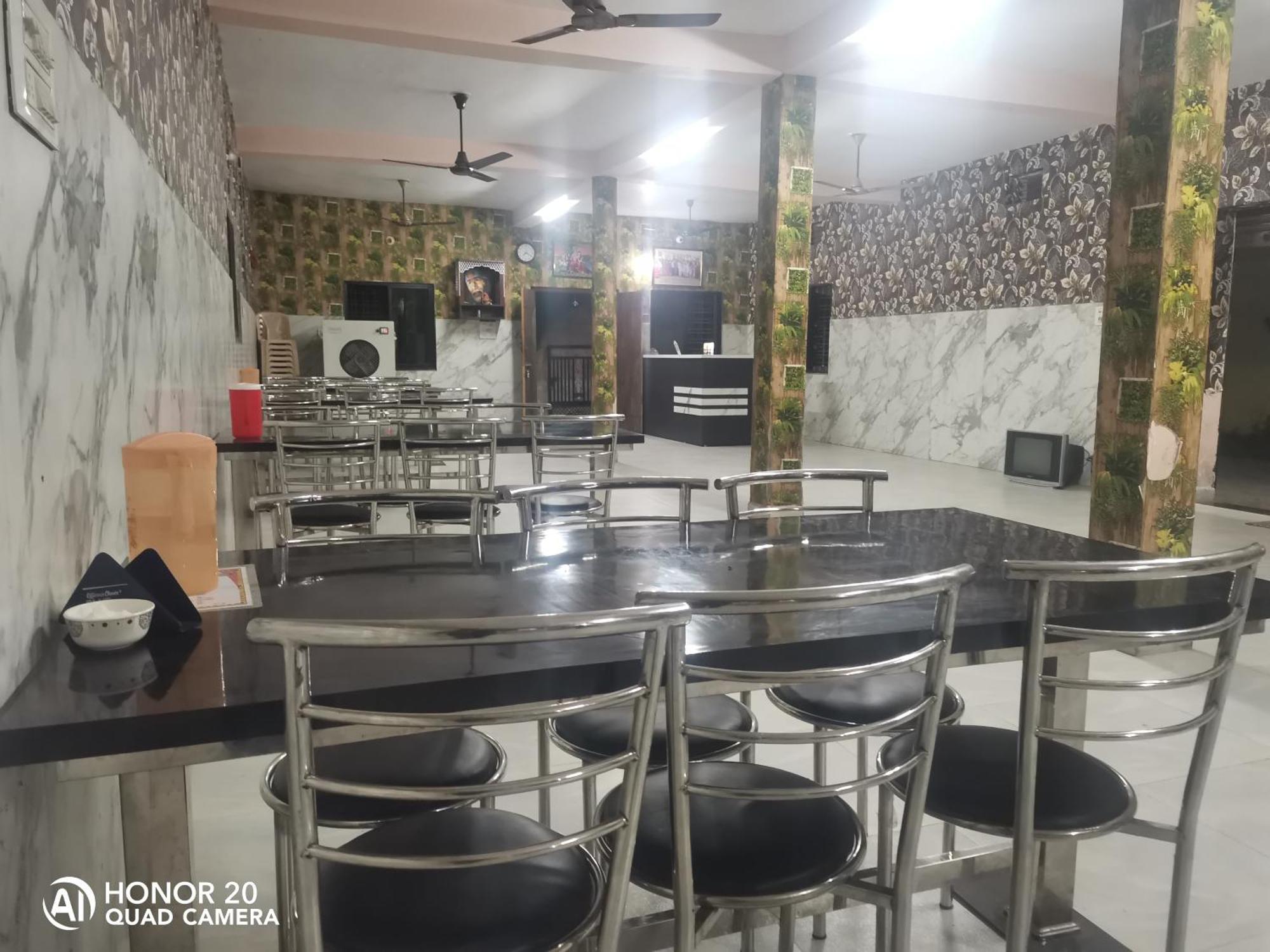 Amarjyoti Family Restaurant And Hotel Ramtek المظهر الخارجي الصورة